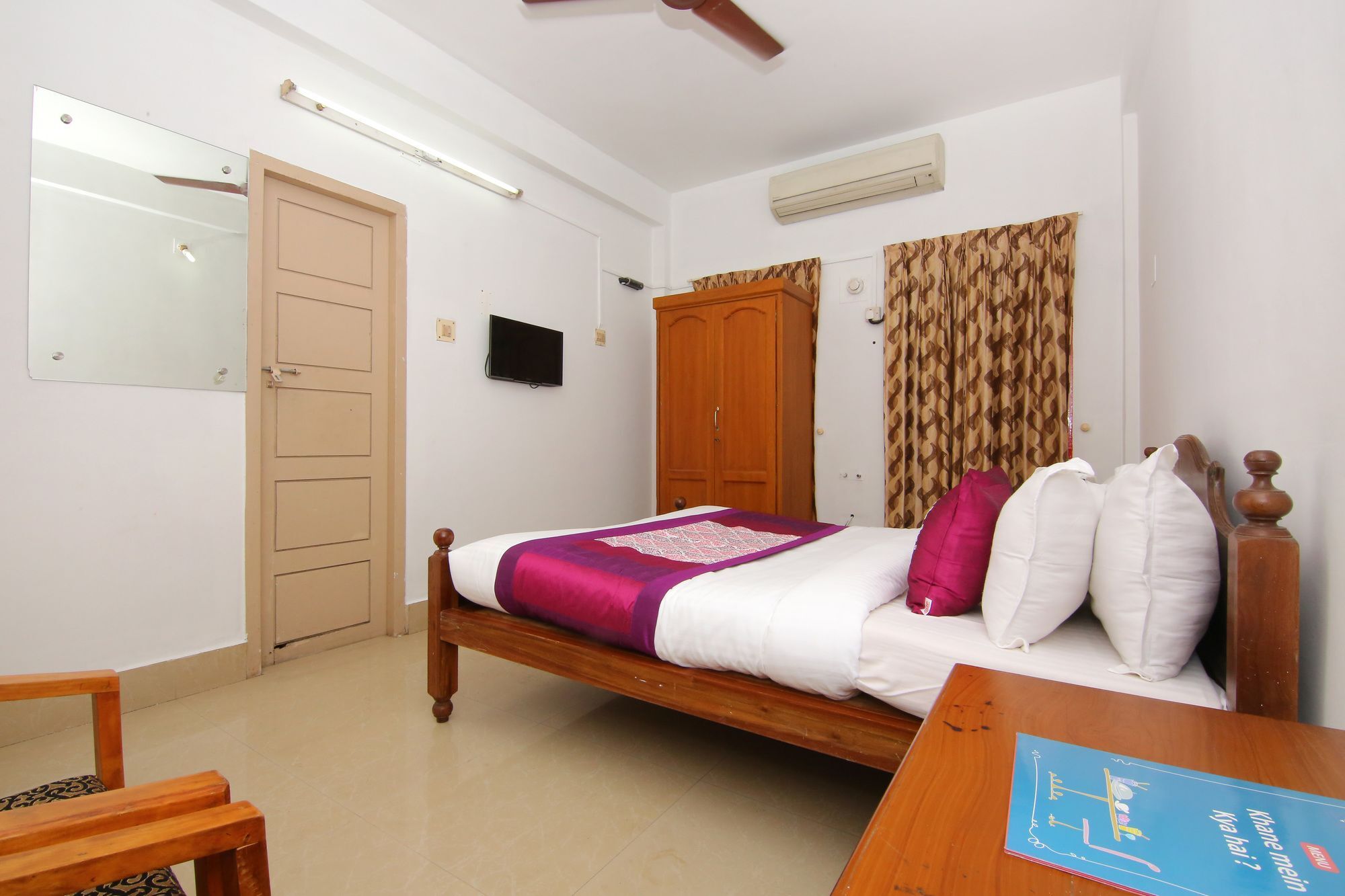 Oyo 6712 Hotel Malabar House Kochi Buitenkant foto